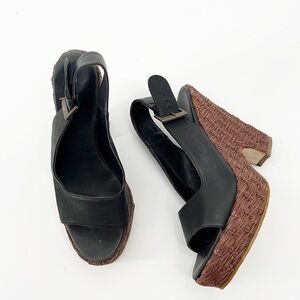 Carvela Basket Weave Platform Peep Toe Ankle Strap Sandals Black size 40